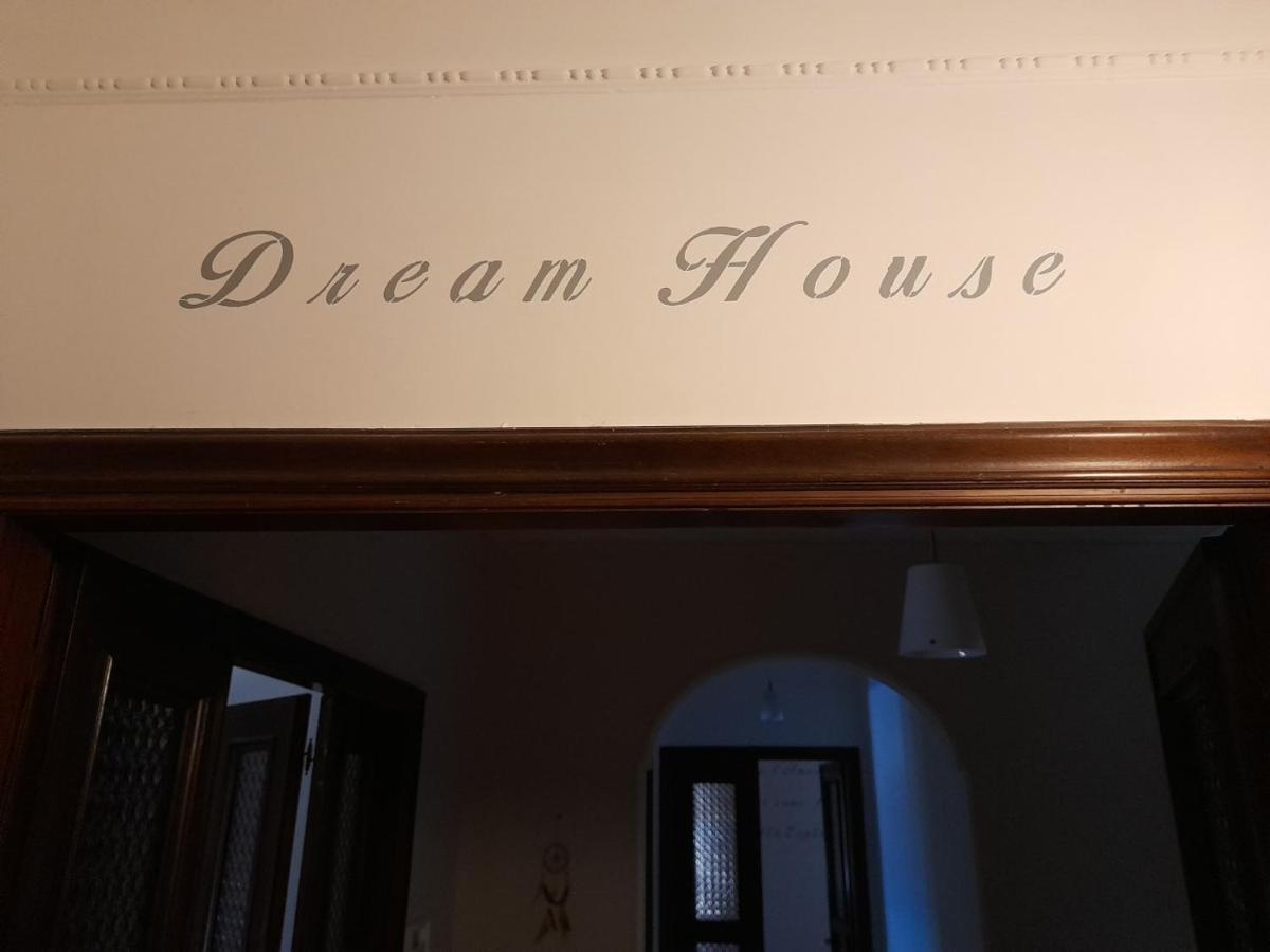 Ferienwohnung Dreamhouse LʼAquila Exterior foto